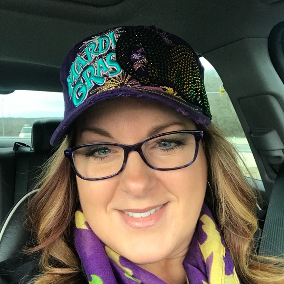 Meet your Posher, Angela - Picture 1 of 1